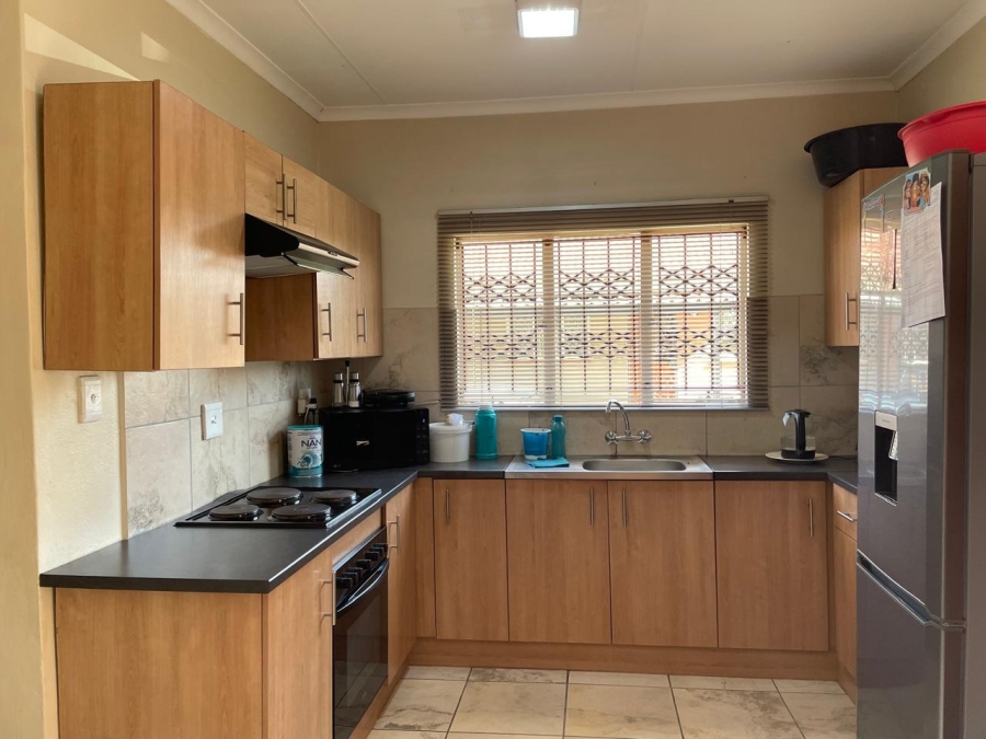 3 Bedroom Property for Sale in Freedom Park North West